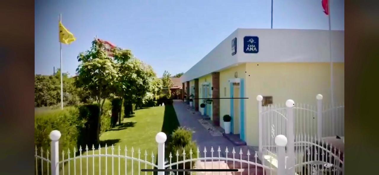 Hotel Casa Ana Vama Veche Esterno foto