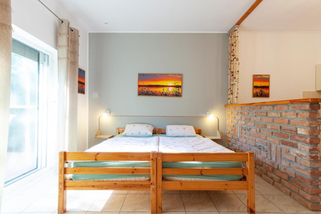 Hotel Casa Ana Vama Veche Esterno foto