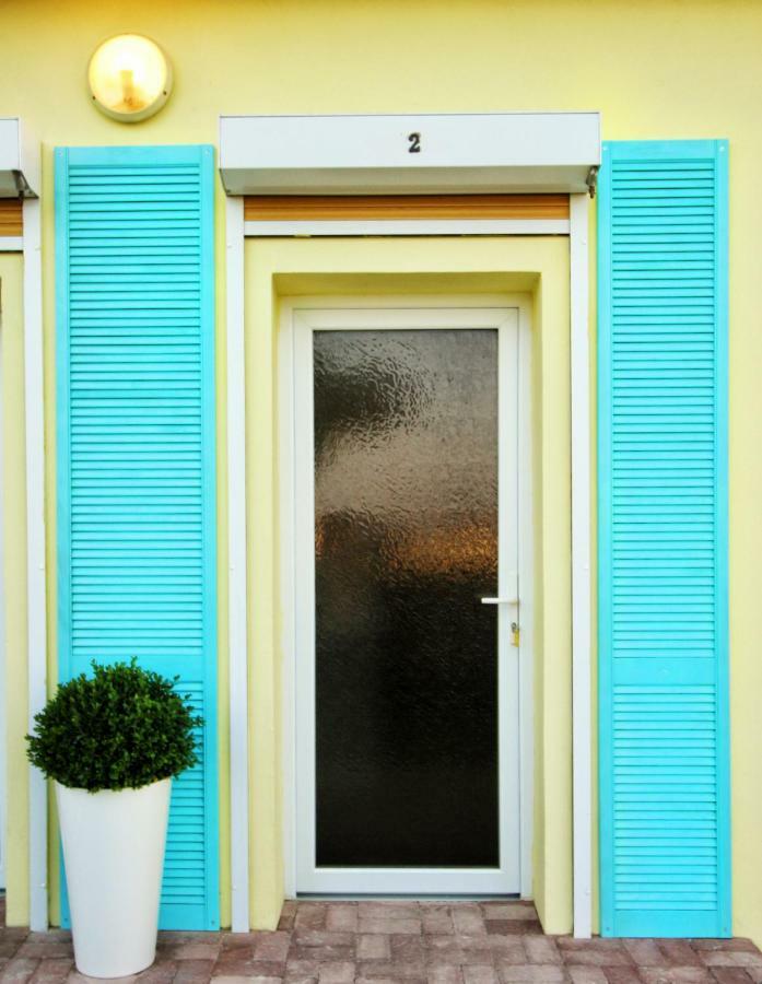 Hotel Casa Ana Vama Veche Esterno foto